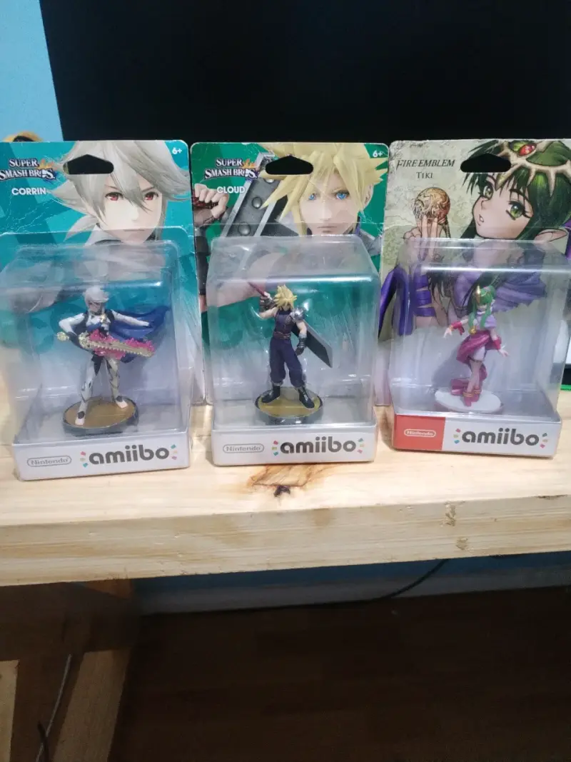 Amiibos Corrin, Cloud y Tiki - 6