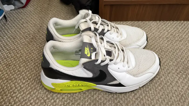 Zapatillas Nike Air Max blancas y negras - 3