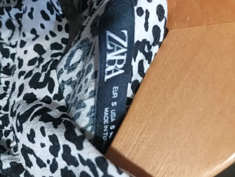 Blusa estampada animal print Zara - 3