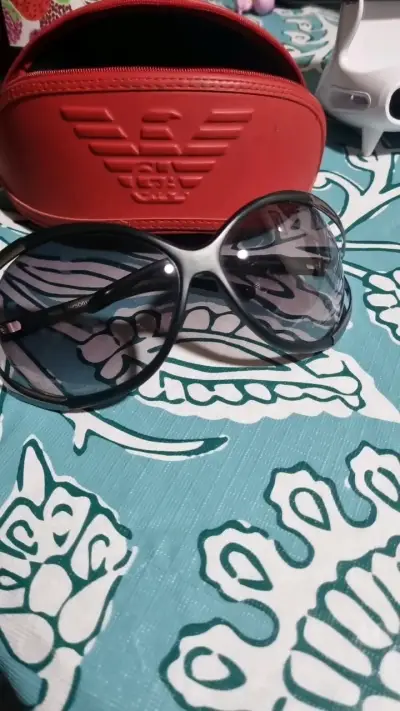 Gafas de Sol de dama - miniatura 1