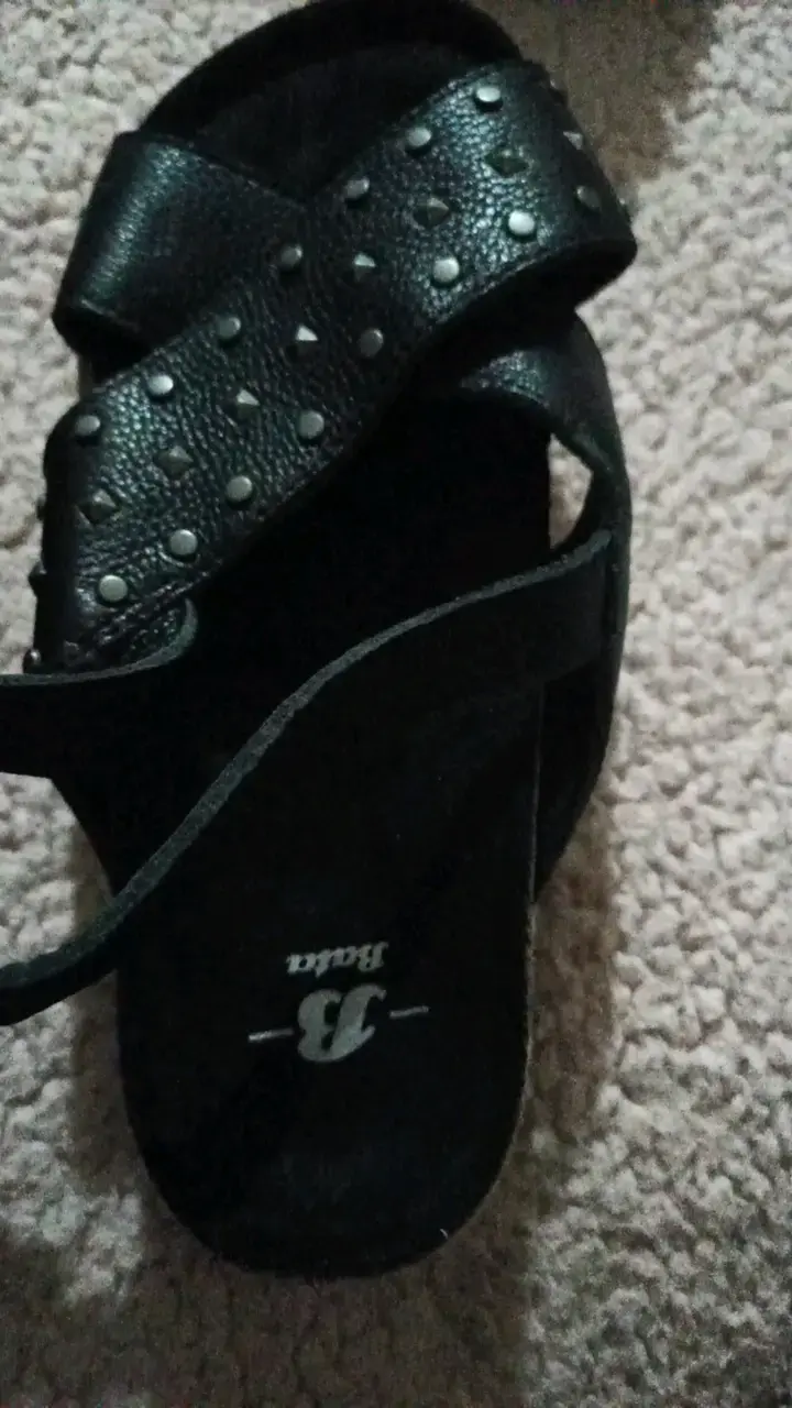 Sandalias negras con tachas para mujer - 6