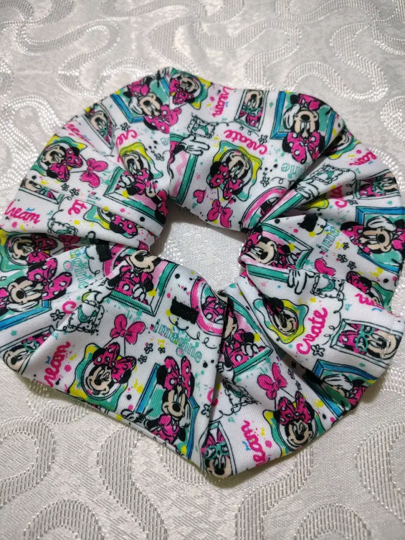 Colección de Scrunchies con Diseño Temático - 6