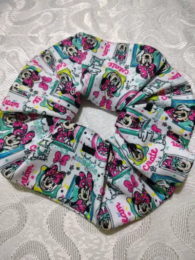 Colección de Scrunchies con Diseño Temático - miniatura 6