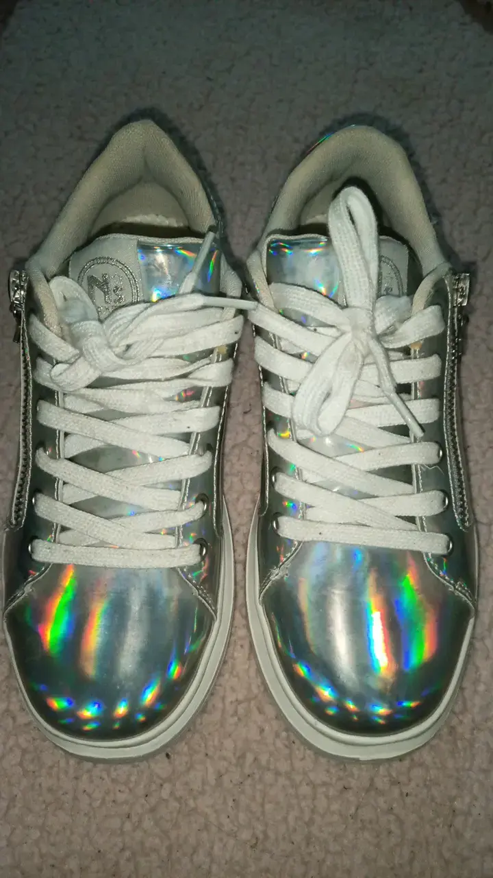 Zapatillas holográficas con cierre lateral - 2