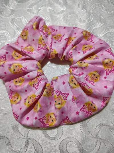 Colección de scrunchies con diseños animados - miniatura 6