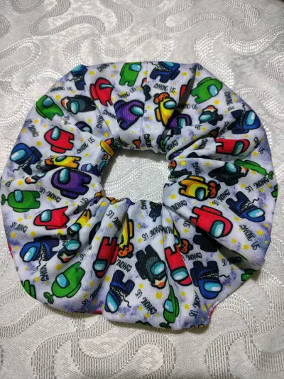 Colección de Scrunchies con Diseños Animados - miniatura 2