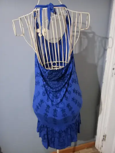Vestido azul con encaje negro Trafaluc - miniatura 2