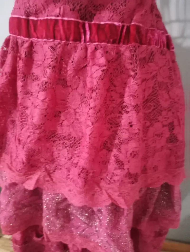 Falda de encajeUmbrale fucsia con volantes - 2
