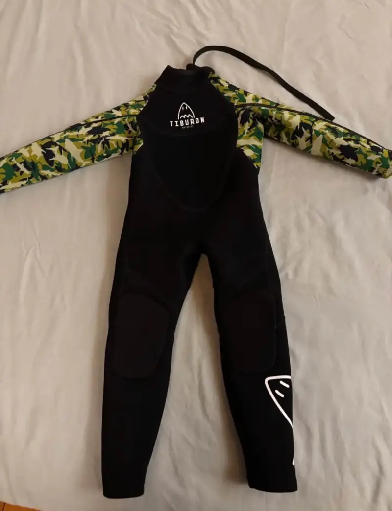 Traje de neopreno infantil Tiburon