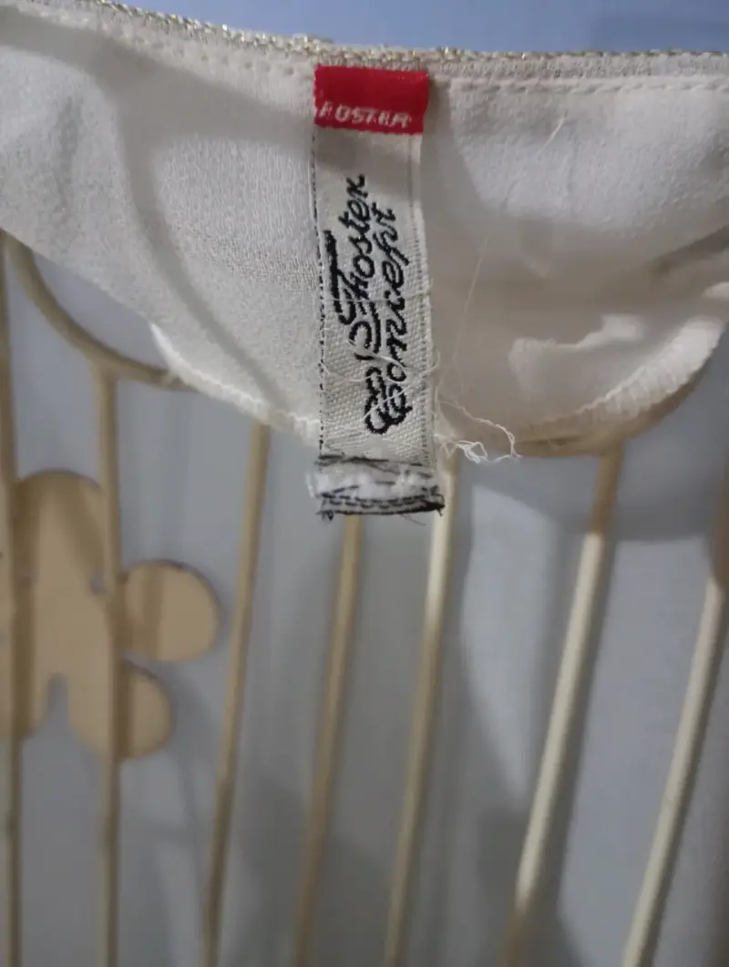 Blusa blanca con bordado dorado Foster - 3