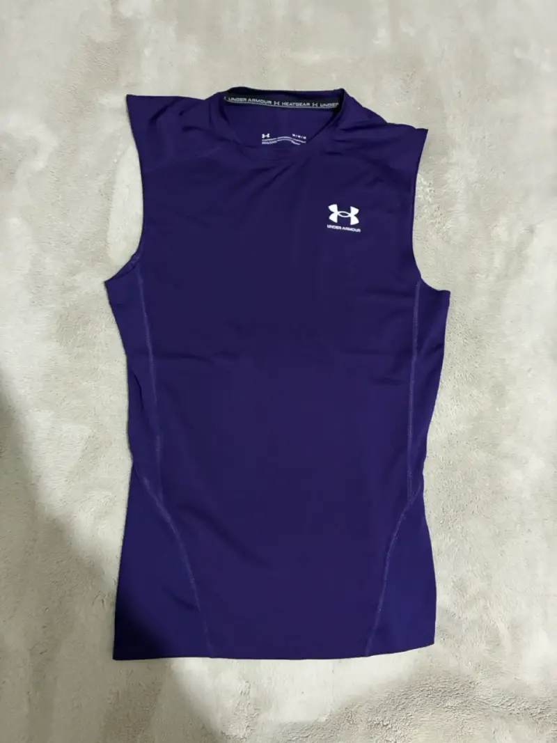 Polera compresión Under Armour - 1