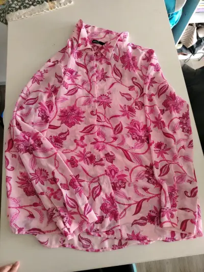 Blusa floral rosa Liola talla M - miniatura 1