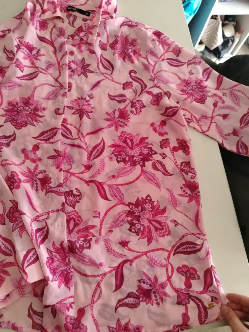 Blusa floral rosa Liola talla M - 4