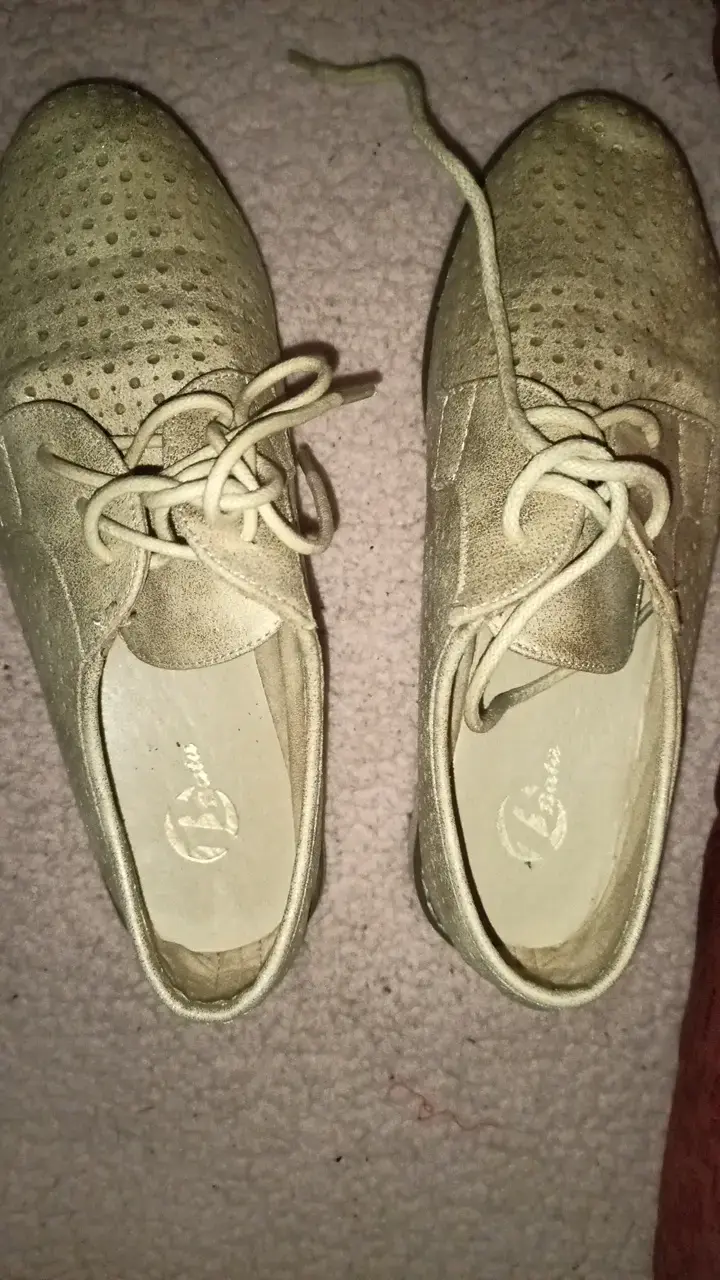 Zapatos casuales beige para mujer - 4