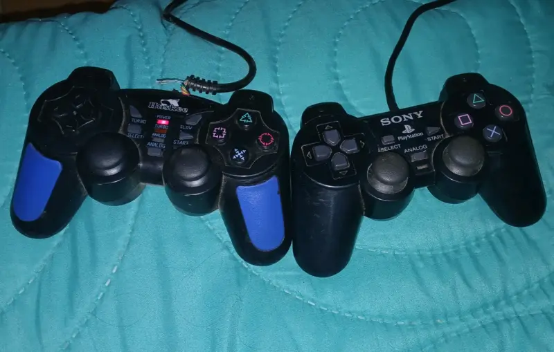 Consola PlayStation 2 Slim con accesorios - 3