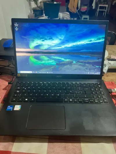 Notebook Acer Aspire 5 12 gb ran. Core i5 10ma gen - miniatura 1