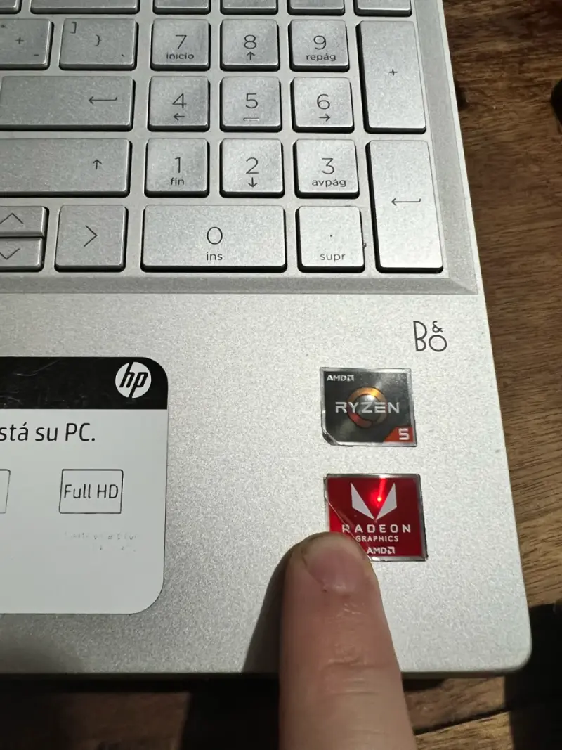 Laptop HP Pavilion Ryzen 5 16GB RAM 256GB SSD - 4