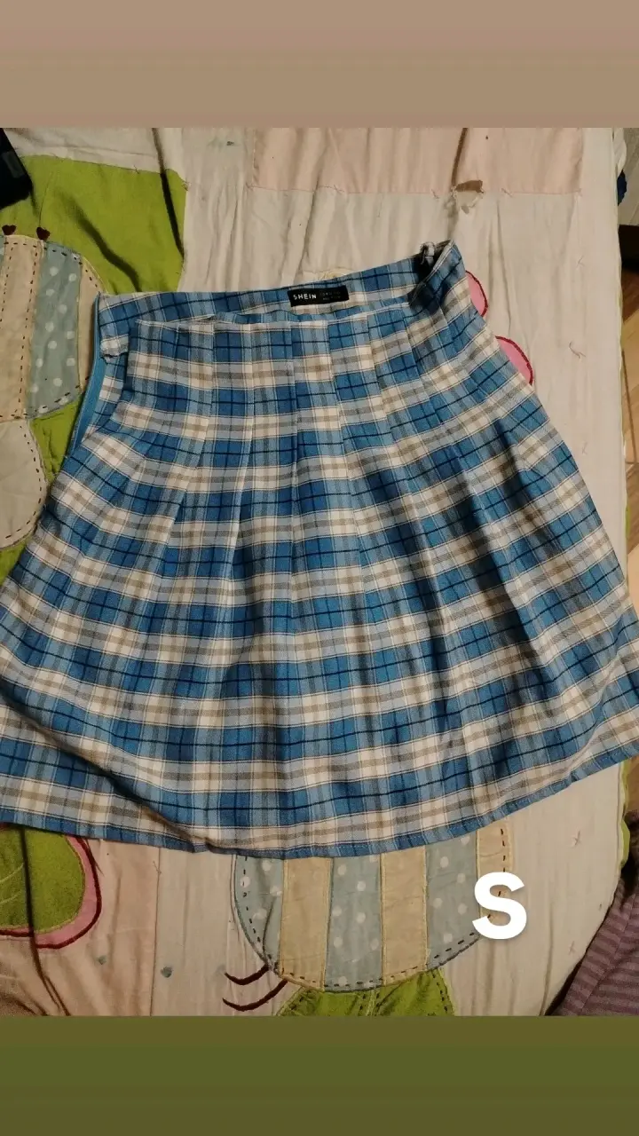 Falda corta a cuadros azul Shein
