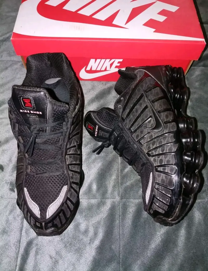 Zapatillas Nike Shox negras - 6