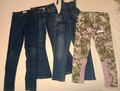 Conjunto de ropa infantil variada - miniatura 2