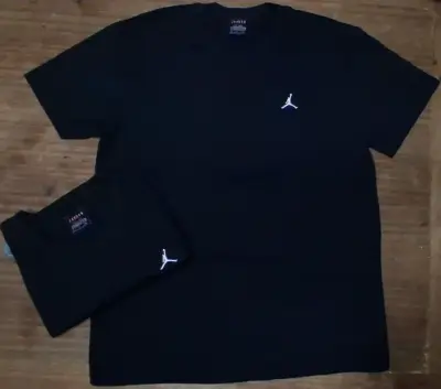 Polera negra Jordan para hombre - miniatura 1