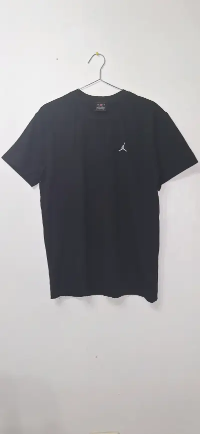Polera negra Jordan para hombre - miniatura 3