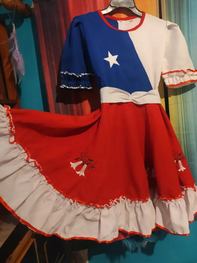 Vestido de Huasa Chilena tricolor con bordado - 2
