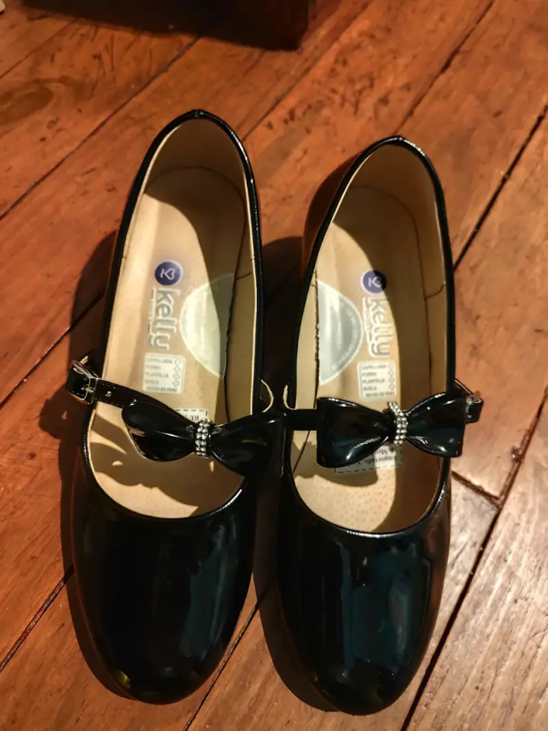 Zapatos de charol negros para niña con moño - 3
