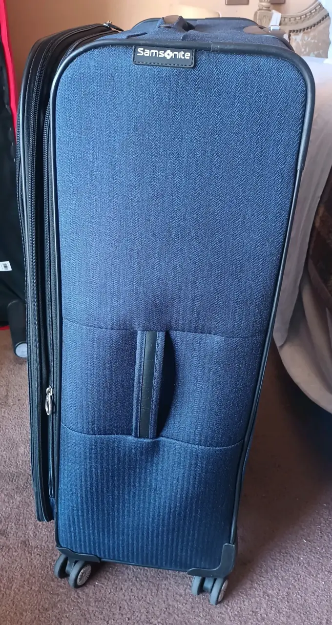 Maleta Samsonite Azul con Ruedas - 2