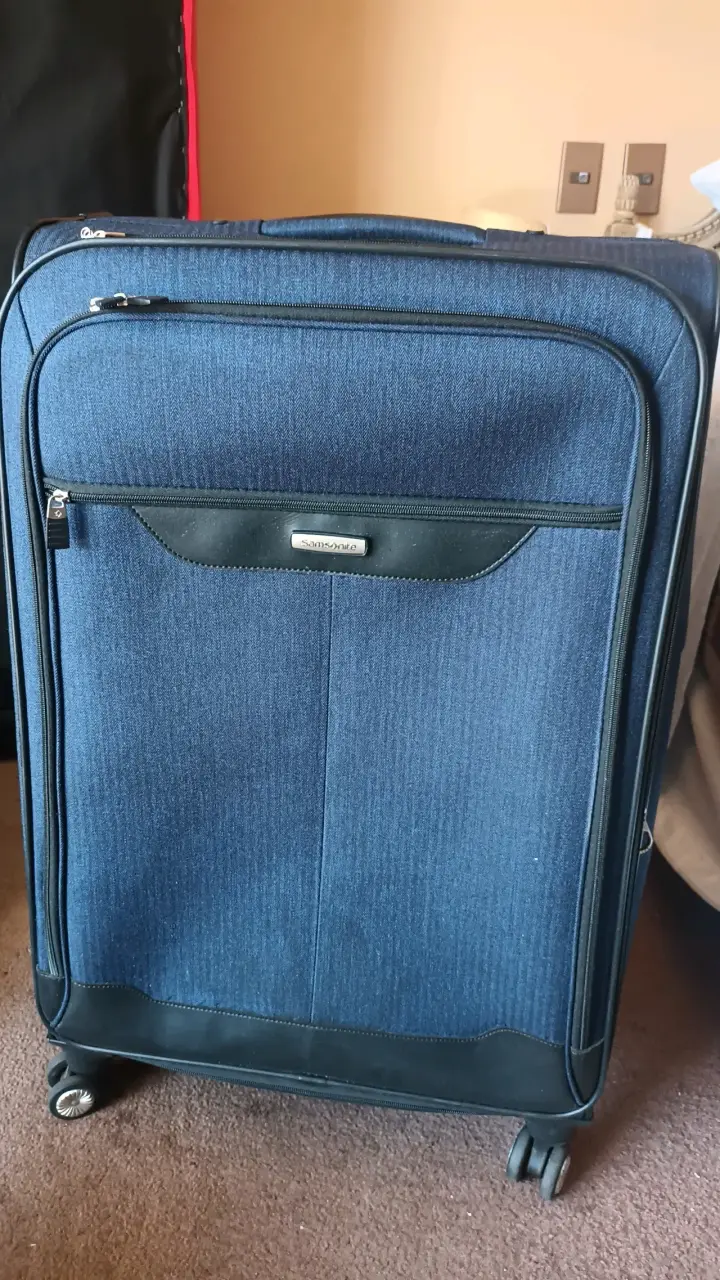 Maleta Samsonite Azul con Ruedas - 3