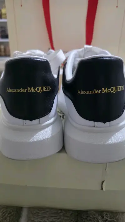 Zapatillas blancas Alexander McQueen (R) - miniatura 2