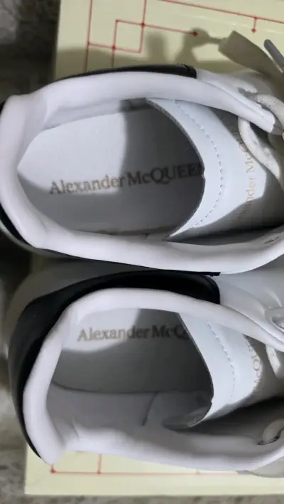 Zapatillas blancas Alexander McQueen (R) - miniatura 3