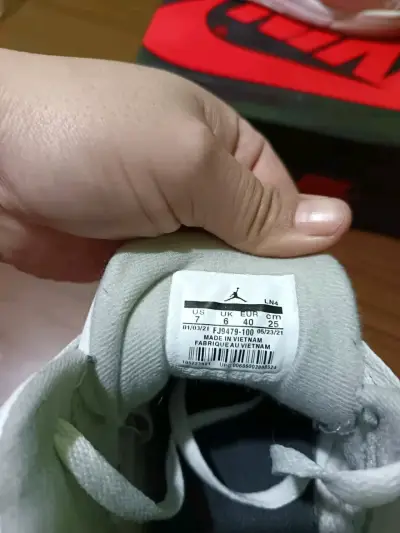 Zapatillas deportivas blancas Nike Air Jordan 3 - miniatura 3