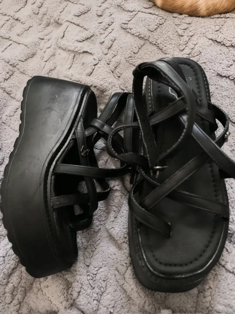 Sandalias negras de plataforma para mujer - 3