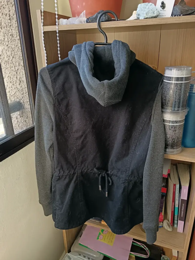 Chaqueta con capucha Robert Lewis negra y gris - 4