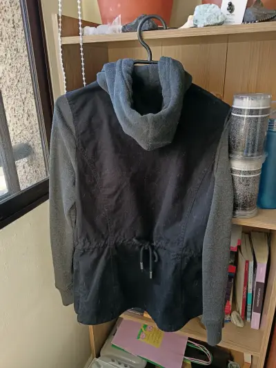 Chaqueta con capucha Robert Lewis negra y gris - miniatura 4