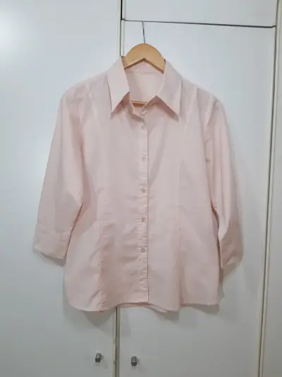 Blusa clásica - miniatura 1