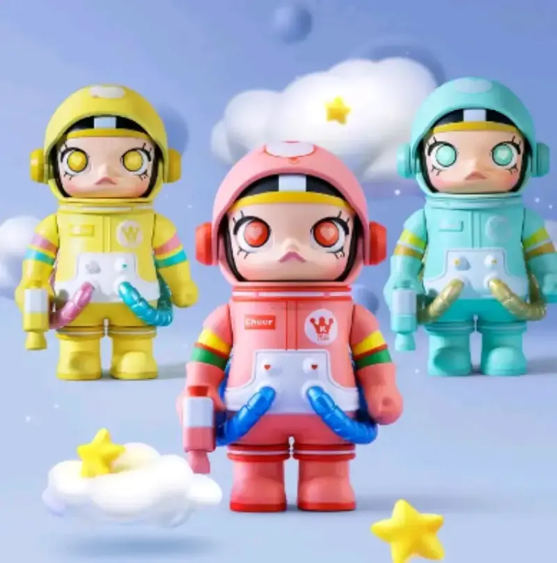 Figuras de colección astronautas coloridas