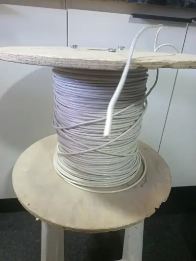 Carrete de Cable Eléctrico 10 AWG Blanco - miniatura 1