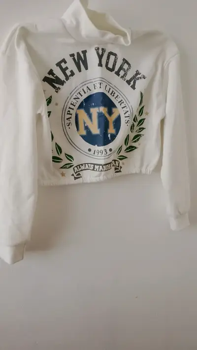 Polerón blanco con diseño New York - miniatura 2