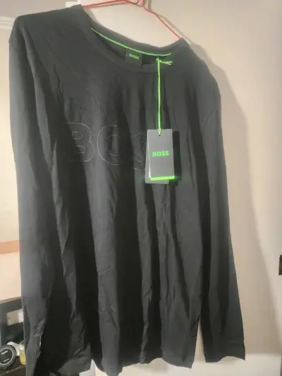 Polera Manga Larga BOSS talla S - miniatura 1