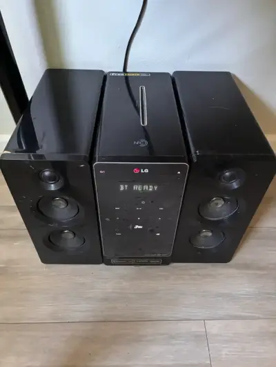 Sistema de sonido LG con Bluetooth y HDMI - miniatura 2