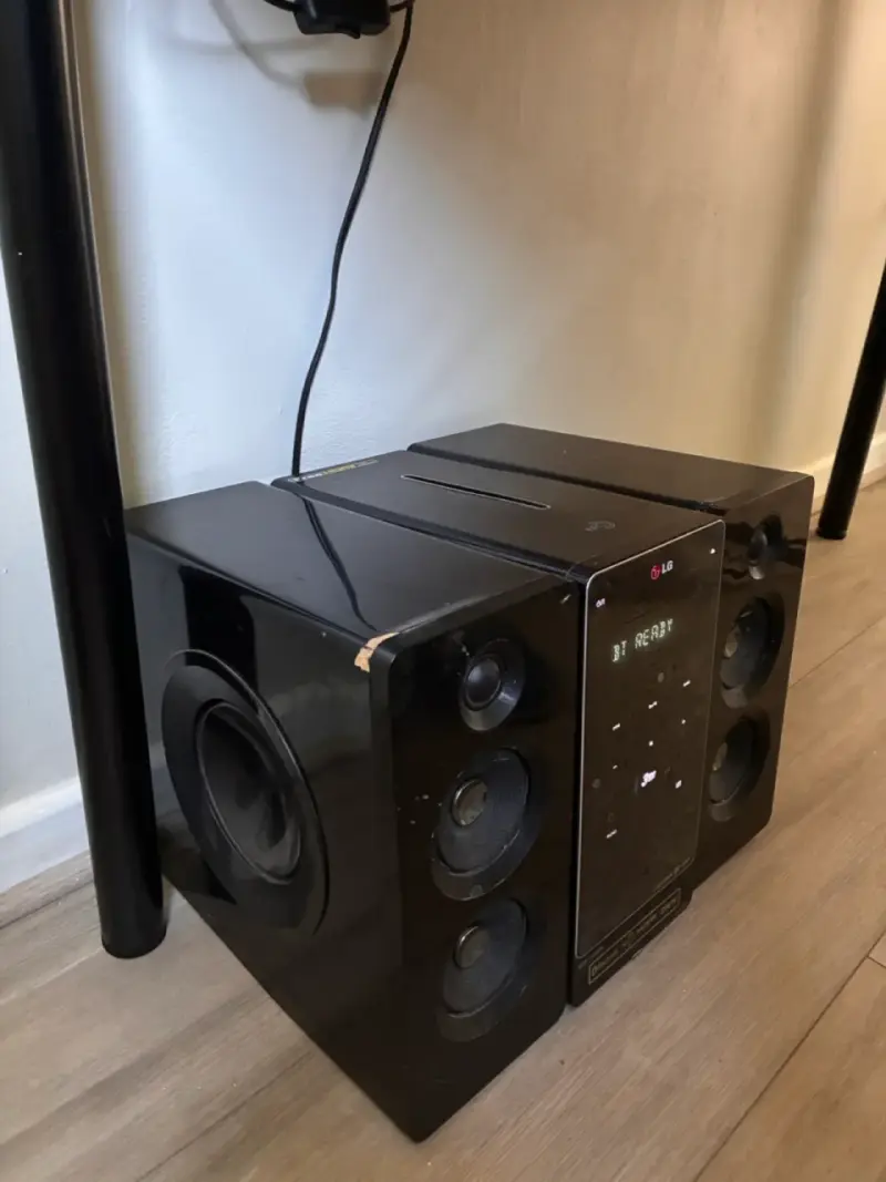 Sistema de sonido LG con Bluetooth y HDMI - 3