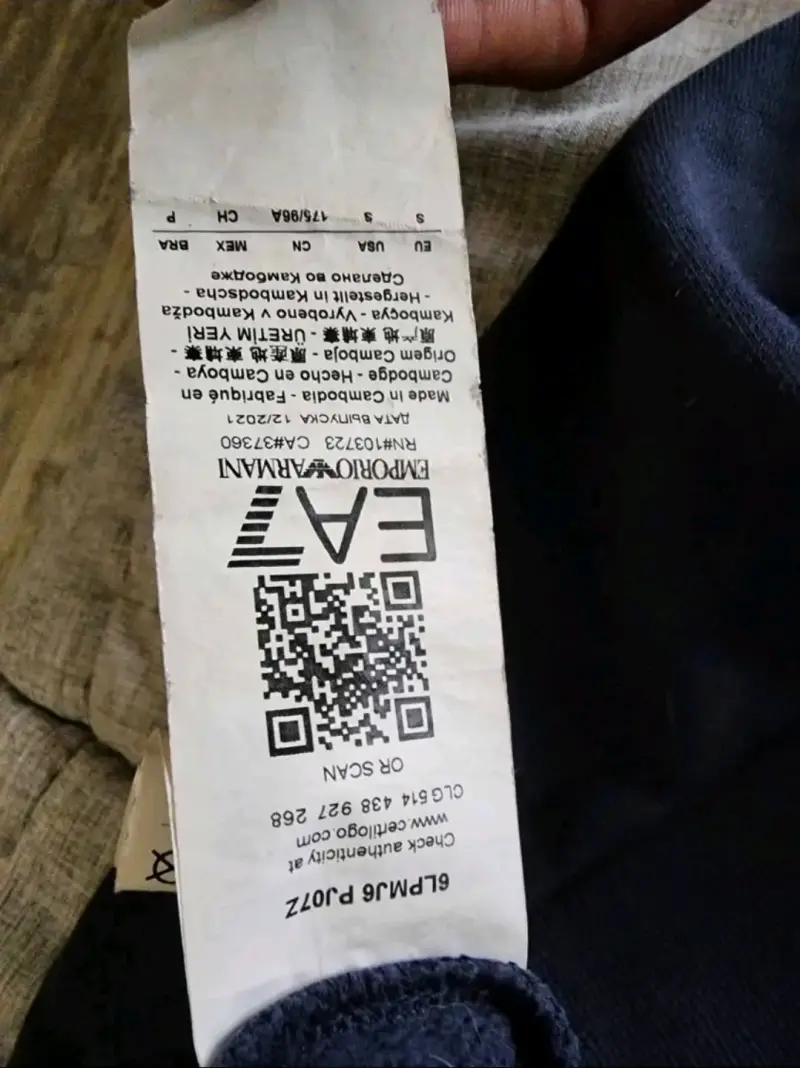 Polerón azul Emporio Armani EA7 - 2