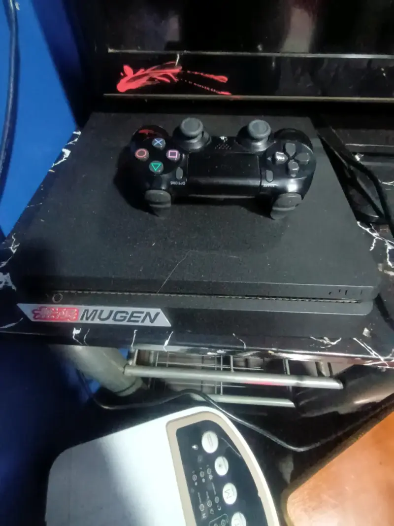Consola de videojuegos con control Mugen