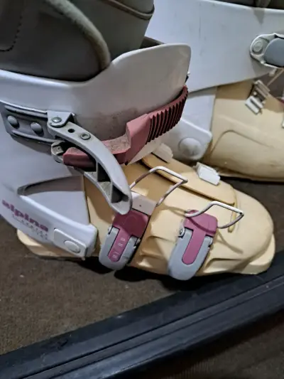 Botas de esquí Alpina con ajuste cómodo - miniatura 2
