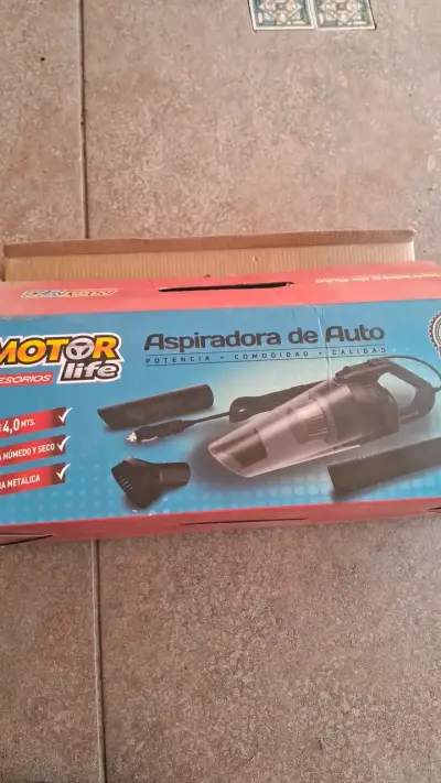 Aspiradora de Auto Motor Life portátil - miniatura 1