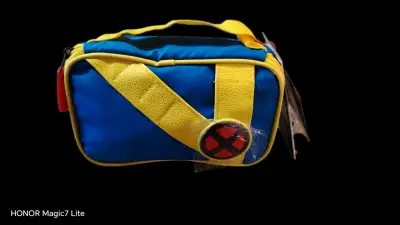 Set de mochilas y estuche X-Men azul y amarillo - miniatura 3