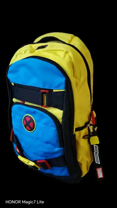 Set de mochilas y estuche X-Men azul y amarillo - miniatura 4