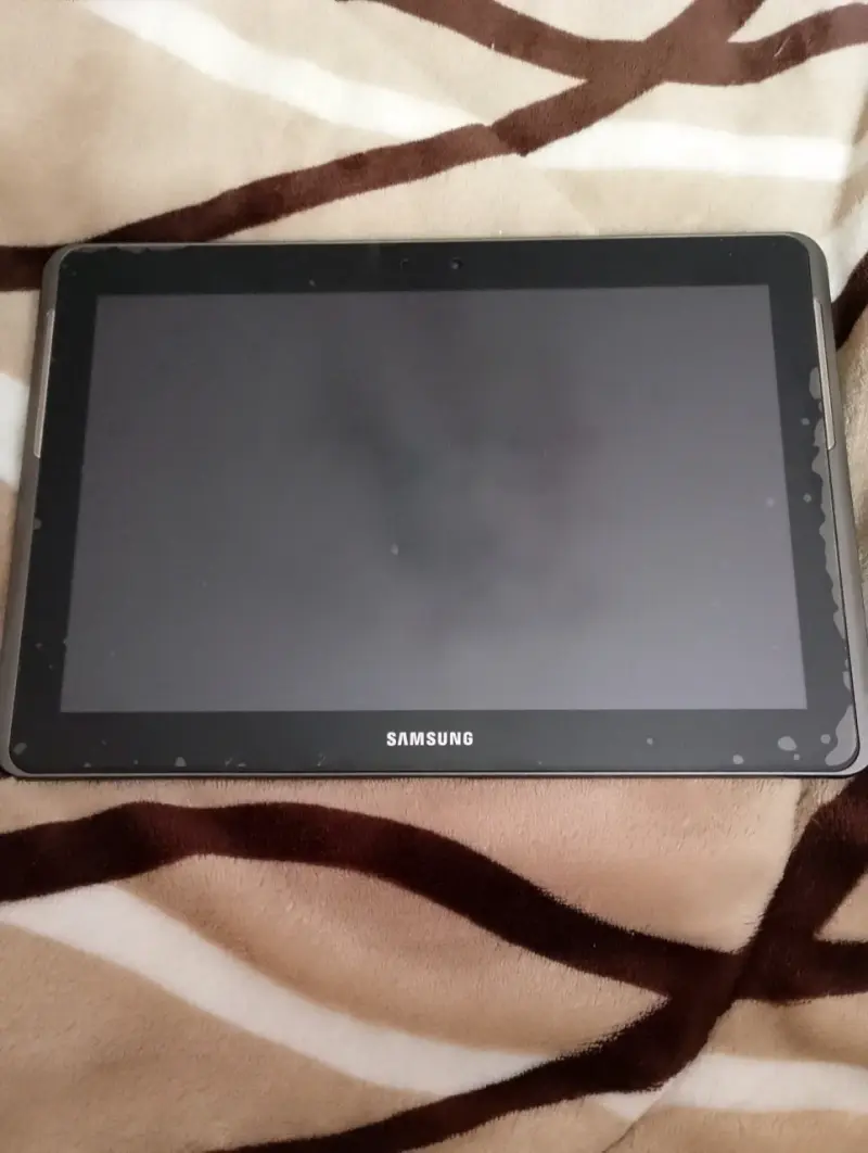 Tablet Samsung Galaxy Tab 10.1 GT-P5110 - 2